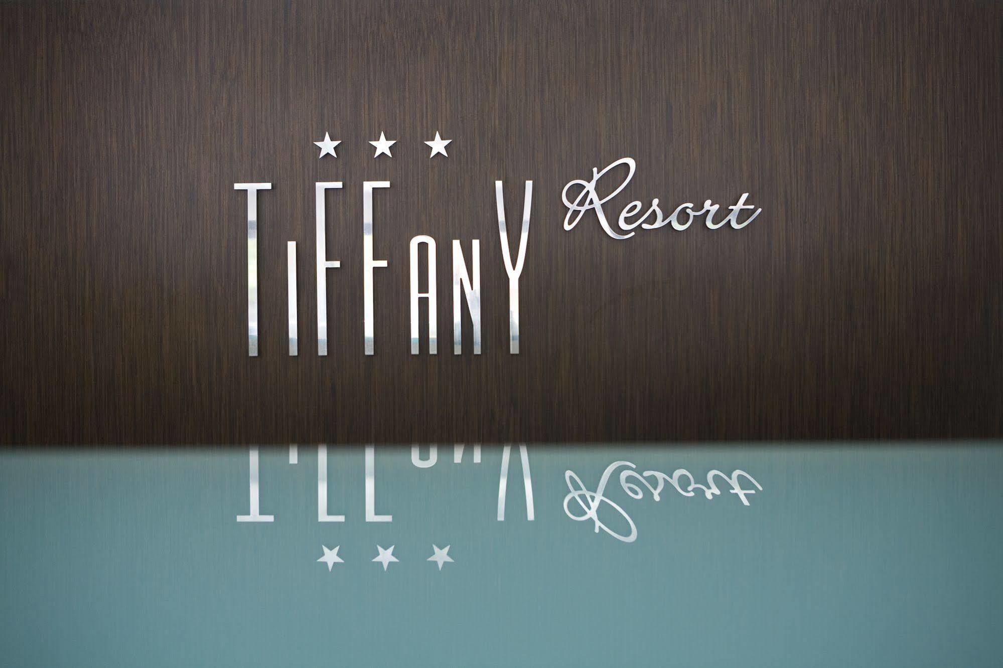 Tiffany & Hotel 3*